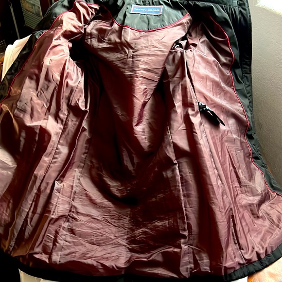 Tommy Hilfiger | Large | 100% Polyester Shell - Picture 10 of 10